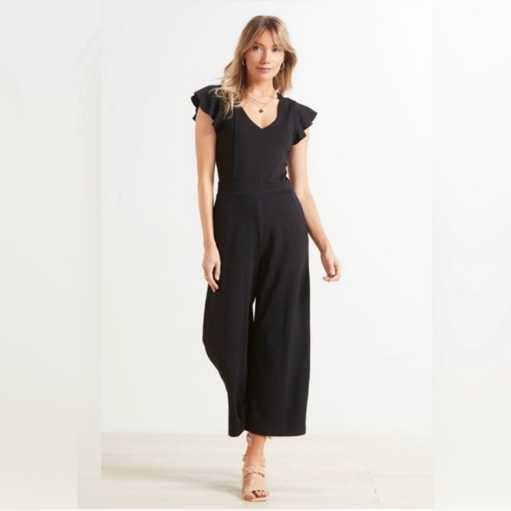 Evereve Nellie Flutter Sleeve Jumpsuit